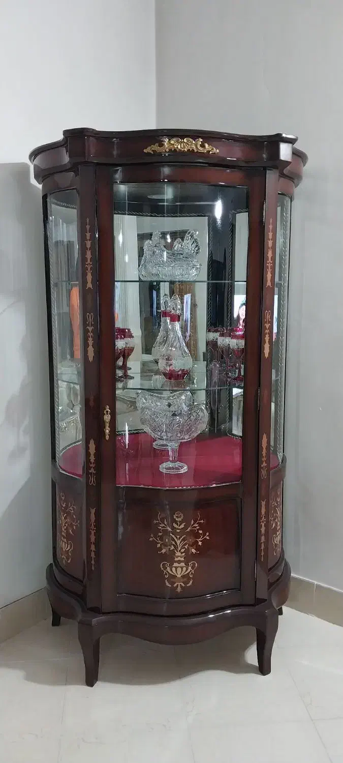 بوفه کلاسیک|بوفه، ویترین، کنسول|تنکمان, |دیوار