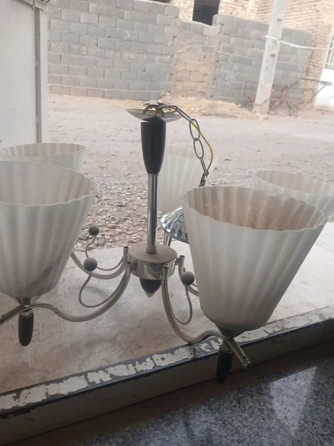 لوستر سالم وزیبا|لوستر و چراغ آویز|تربت جام, حافظ|دیوار