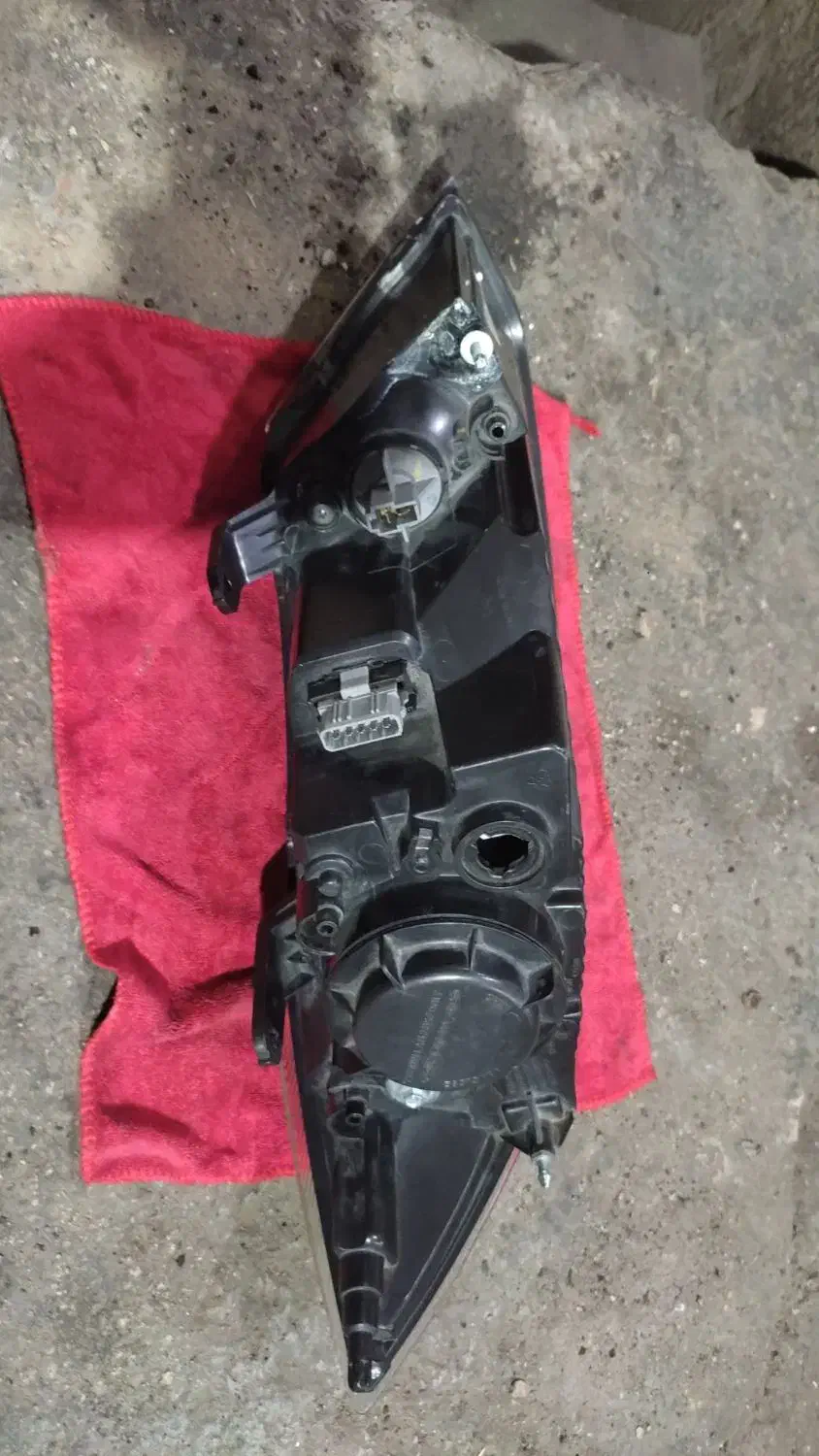 چراغ جلو کوییک ساینا سالم|قطعات یدکی و لوازم جانبی|سمنان, |دیوار