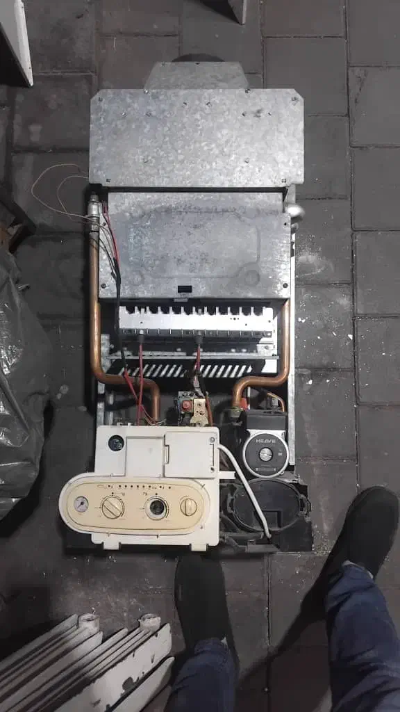 خریداری پکیج دست دوم|آبگرمکن، پکیج، شوفاژ|مهاجران, |دیوار