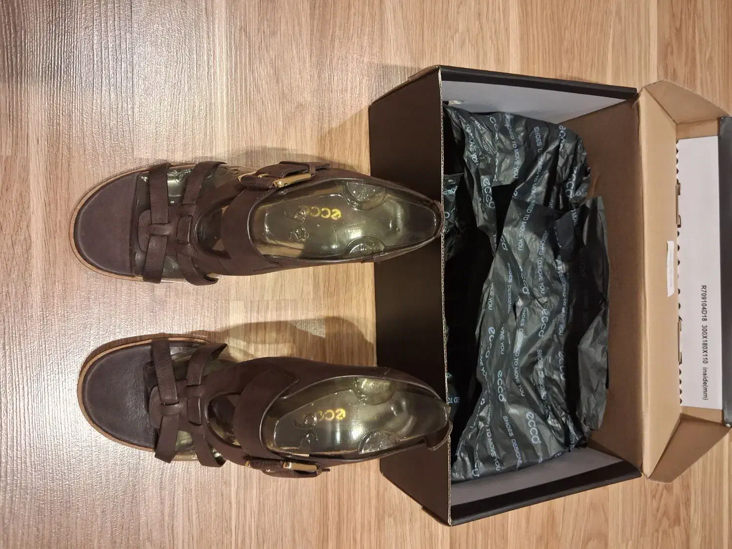 کفش اکو  رنگ قهوه‌ای  36  نو|کیف، کفش، کمربند|رشت, گلسار|دیوار