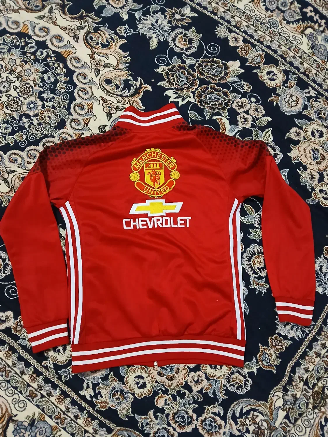 سوئیشرت باشگاه منچستریونایتد|لباس|مشهد, انصار|دیوار