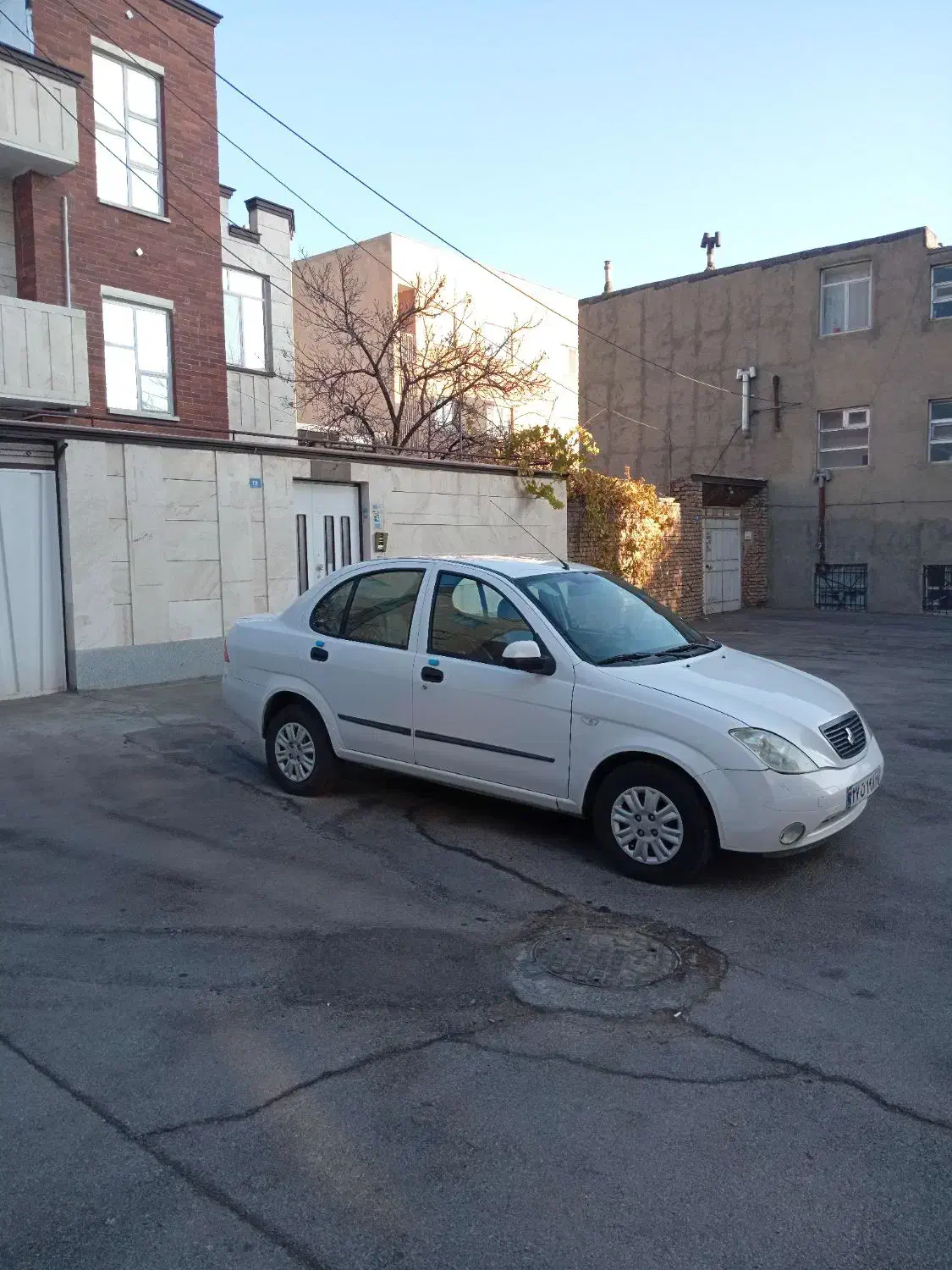 تیبا1 98 بی رنگ|خودرو سواری و وانت|همدان, |دیوار