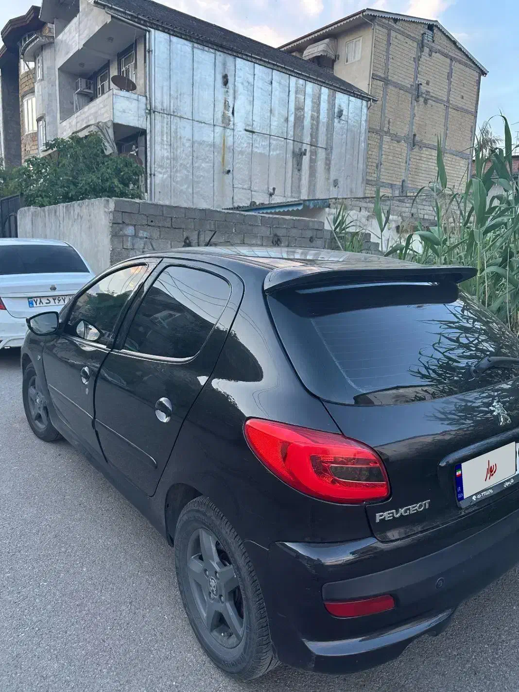 ۲۰۷ مدل ۹۷|خودرو سواری و وانت|آستارا, |دیوار