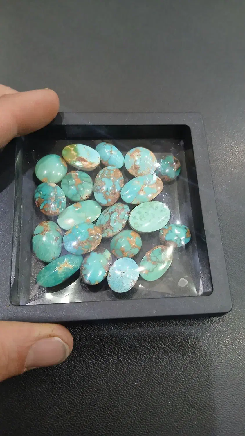 ۲۰ عدد نگین|صنایع دستی و سایر لوازم تزئینی|نیشابور, شهید بهشتی|دیوار