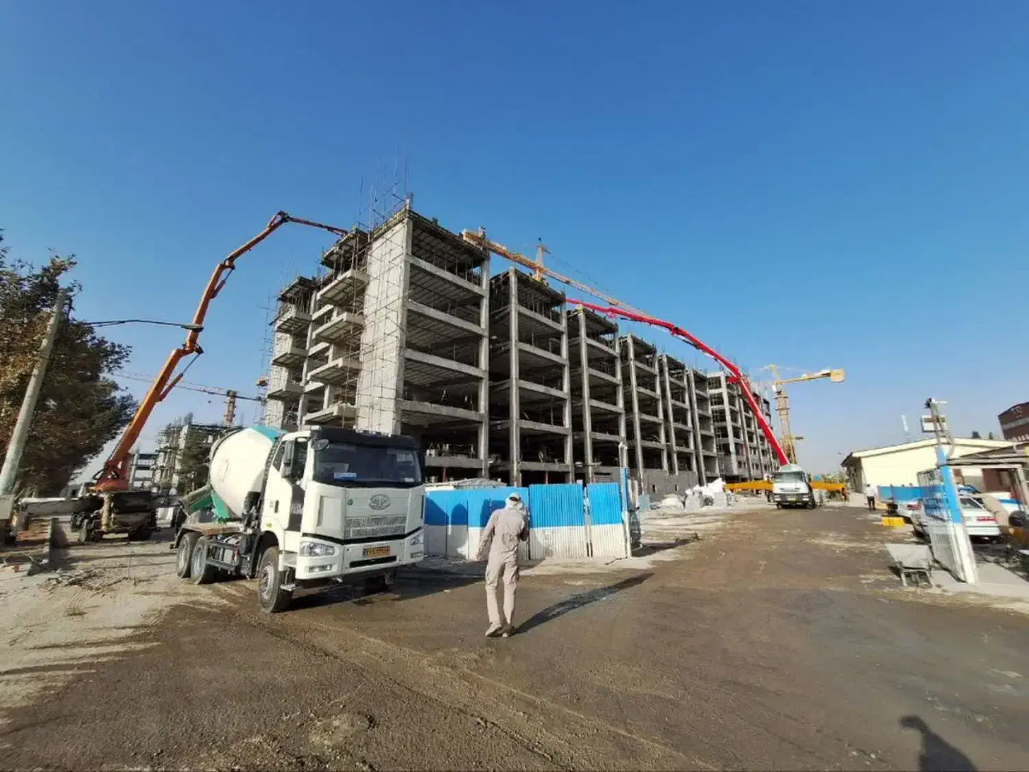 ۱۰۰ متری پروژه تندگویان، شهرداری ، هوافضا/ خوشنام|پیشفروش املاک|تهران, شهرک انصار|دیوار