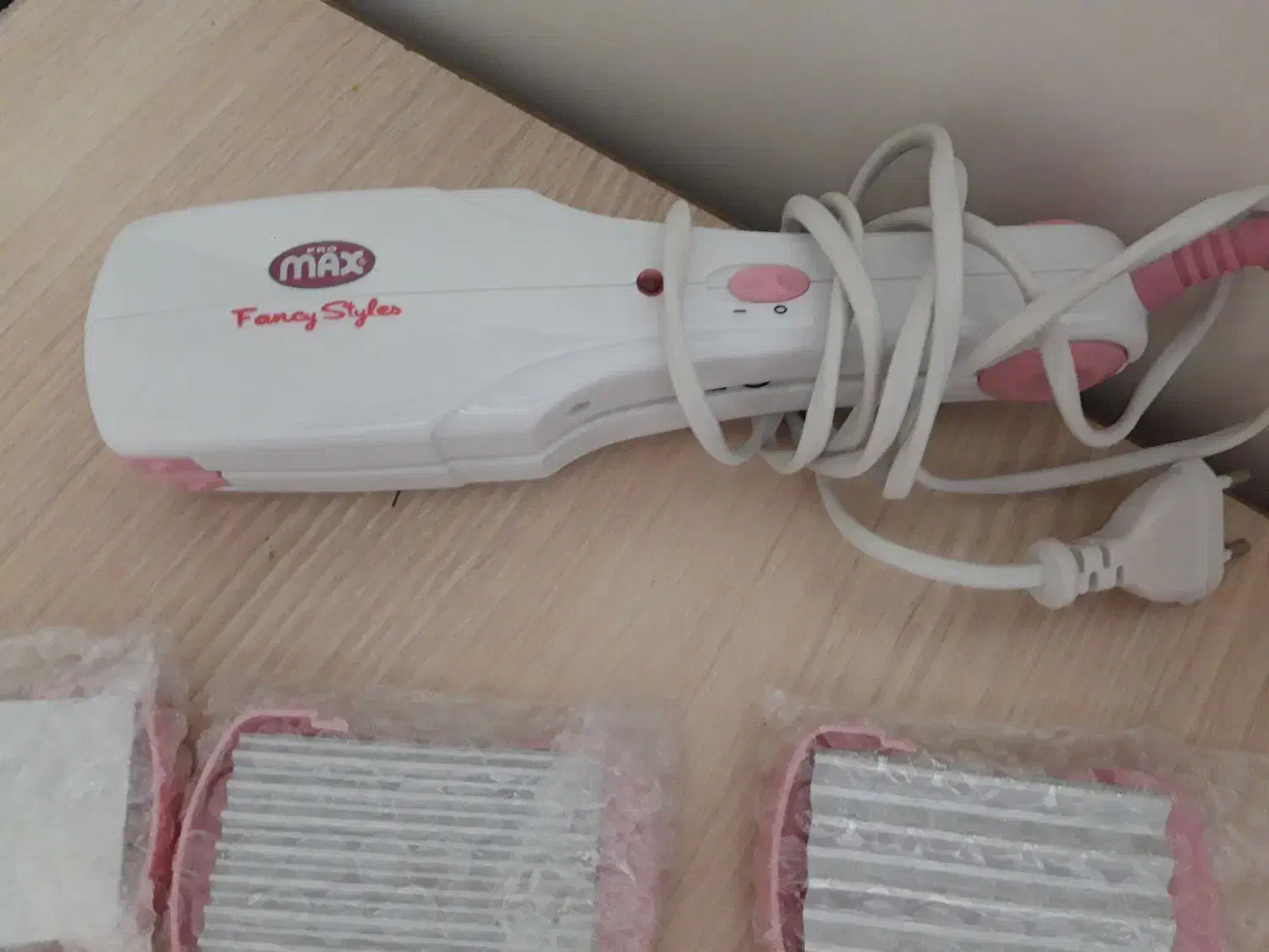 اتو موی سرامیکی ۶ کاره پرومکس|آرایشی، بهداشتی، درمانی|ملایر, |دیوار