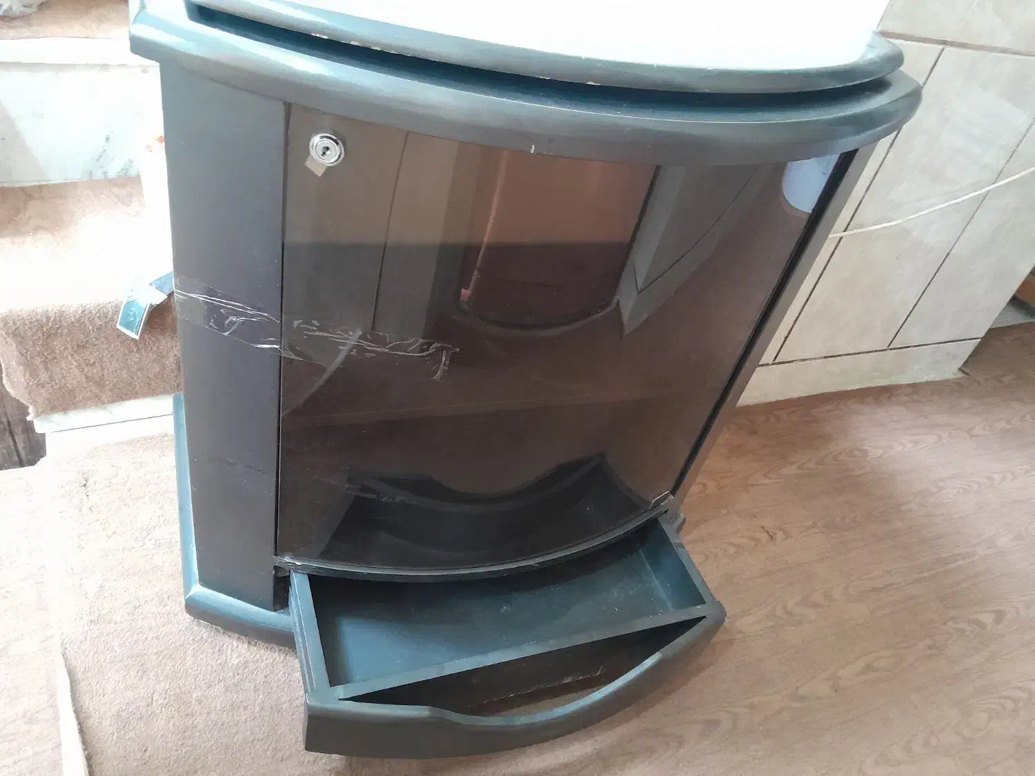 میز|میز تلویزیون|فلاورجان, |دیوار