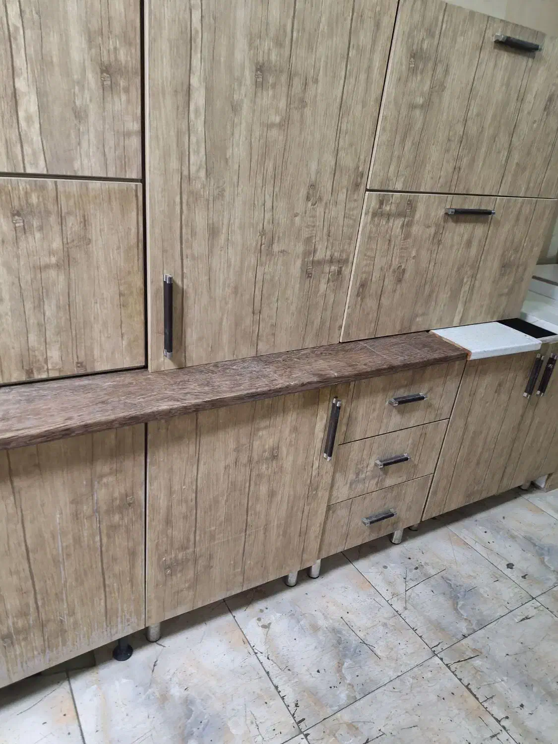 کابینتMDF درحد|کتابخانه، شلف، قفسههای دیواری|سیرجان, |دیوار