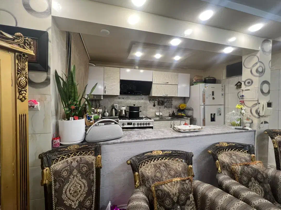 فروش آپارتمان زیر همکف در دولاب خ شیرازی|فروش آپارتمان|تهران, دولاب|دیوار