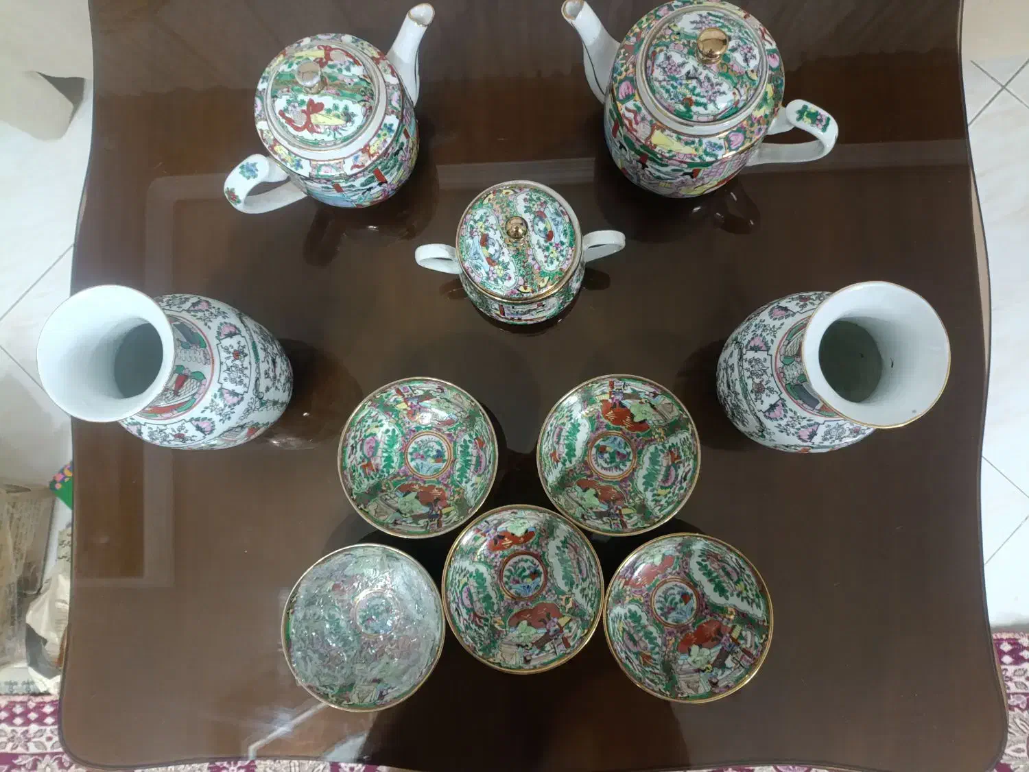 سرویس چینی مرغی قدیمی دور طلایی ۳۵ سال پیش|کلکسیون اشیاء عتیقه|شاهینشهر, مخابرات (شهید بهشتی)|دیوار