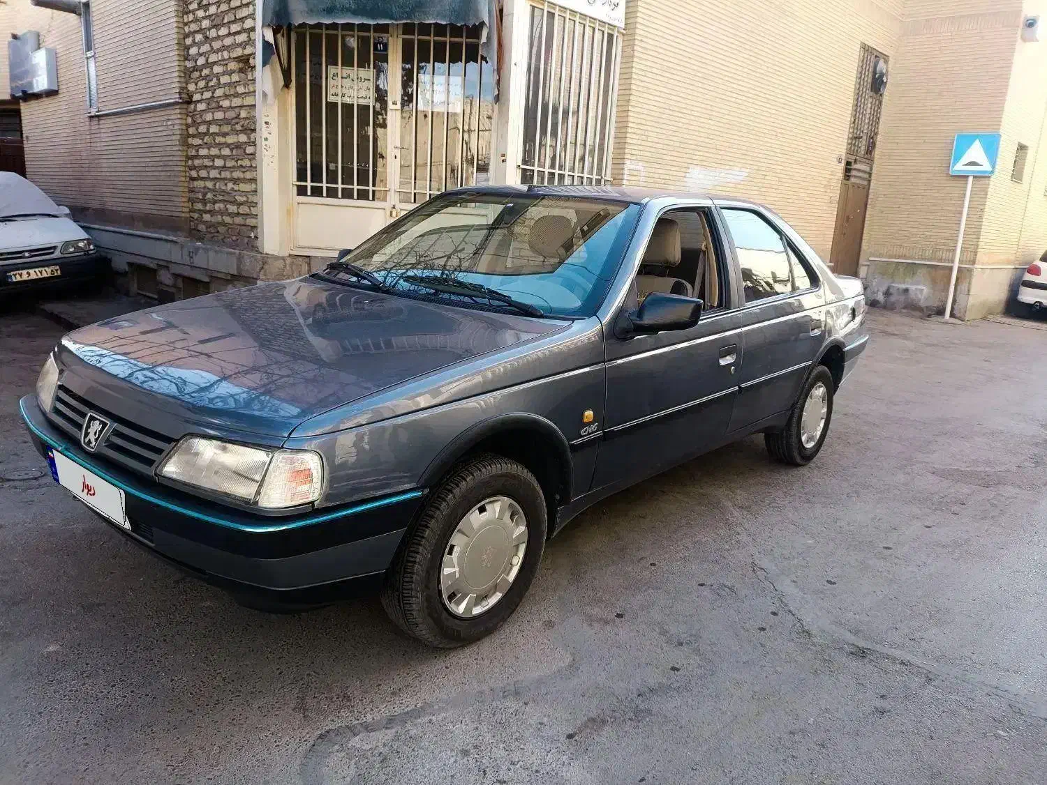 پژو ۴۰۵ مدل ۹۶ دوگانه|خودرو سواری و وانت|اصفهان, پوریای ولی|دیوار