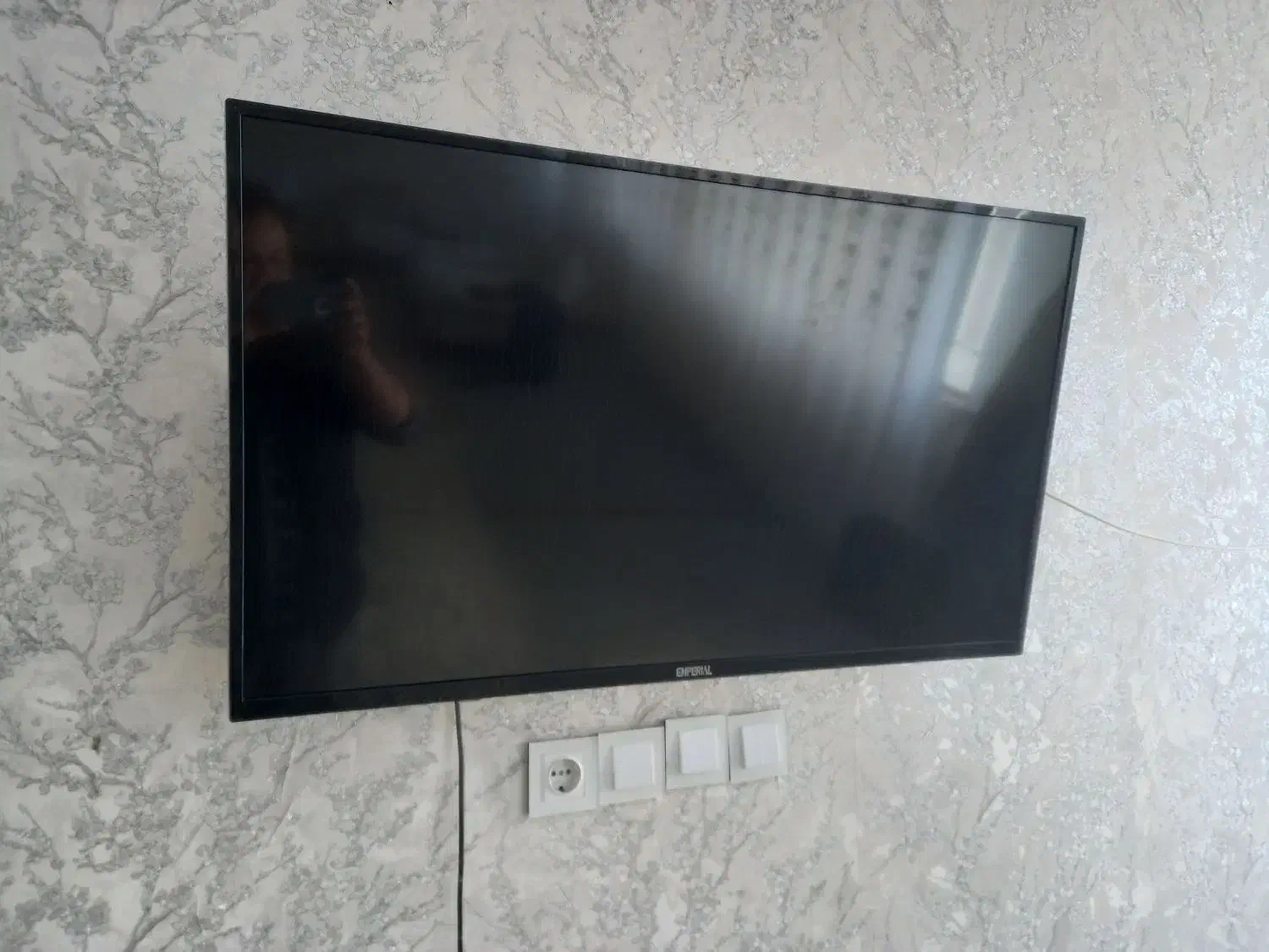 تلویزیون Emperial|تلویزیون و پروژکتور|مشهد, موعود|دیوار