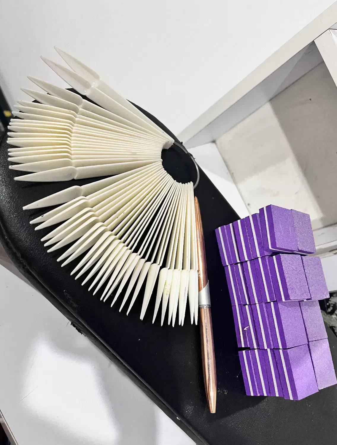 لوازم کاشت ناخن|آرایشگاه و سالنهای زیبایی|زابل, |دیوار