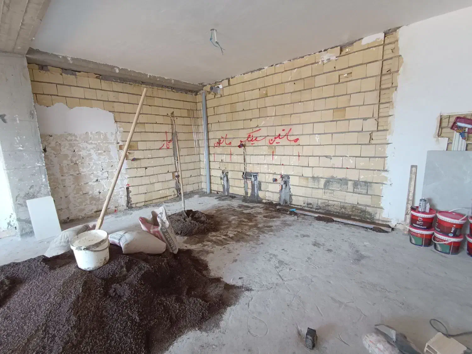 کاشی کاری سرامیک. کل رشت سنگر. کوچصفهان حومه|خدمات پیشه و مهارت|رشت, گیل|دیوار