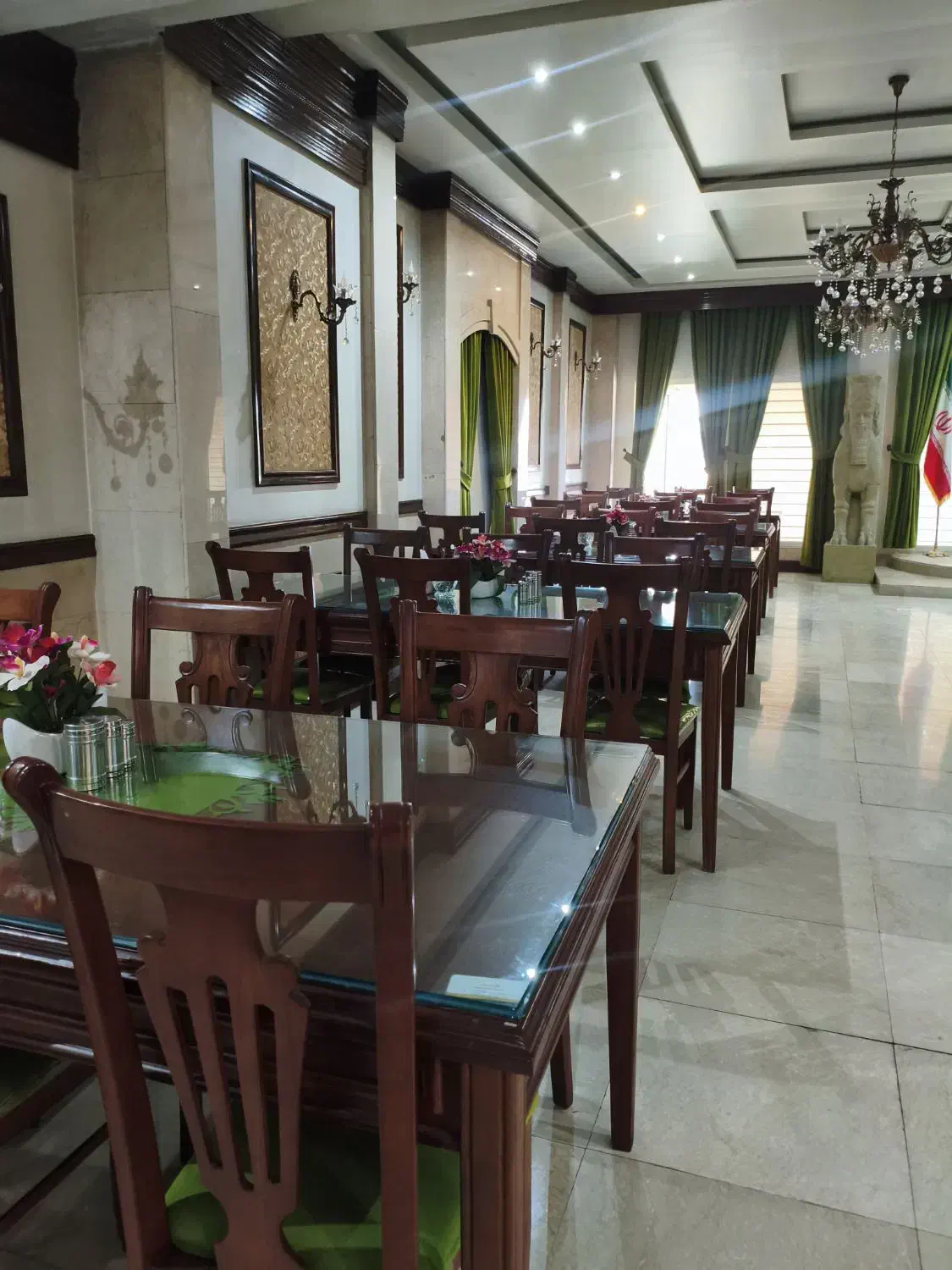 میز و صندلی رستوران|کافیشاپ و رستوران|ماهدشت, |دیوار