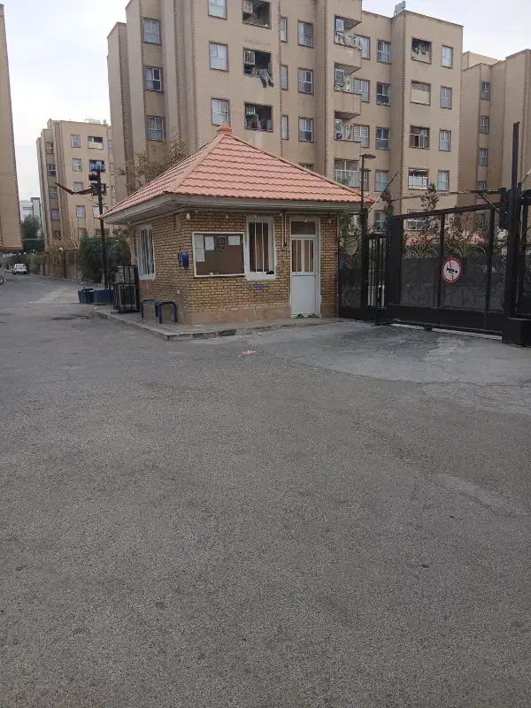 نگهبانی مجتمع|استخدام سرایداری و نظافت|قم, پردیسان|دیوار