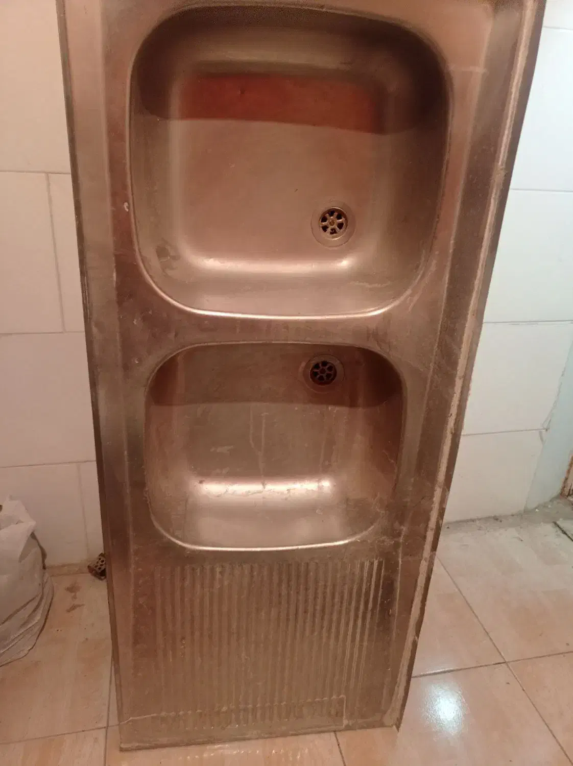 سینگ دو لگنه|مصالح و تجهیزات ساختمان|میانه, |دیوار