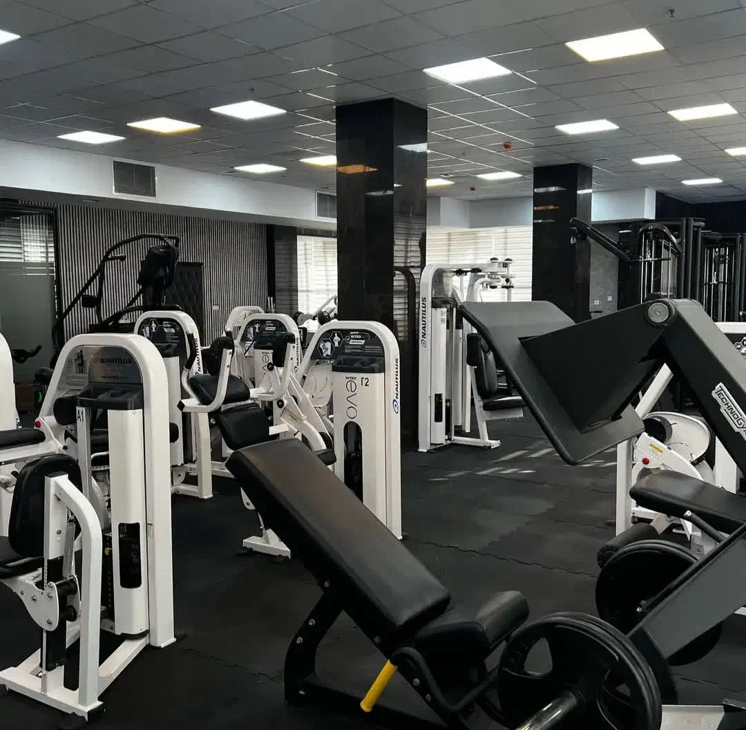 آپارتمان ۱۰۲ متر،ویو ابدی بدون مشرف،باشگاه،برج رزت