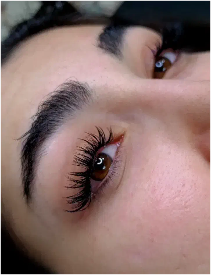 اکستنشن مژه|خدمات آرایشگری و زیبایی|قم, پردیسان|دیوار