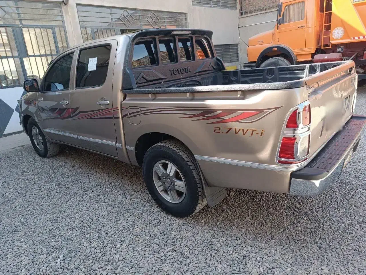 تویوتادوکابین شاسی کوتاه|خودرو سواری و وانت|زاهدان, |دیوار