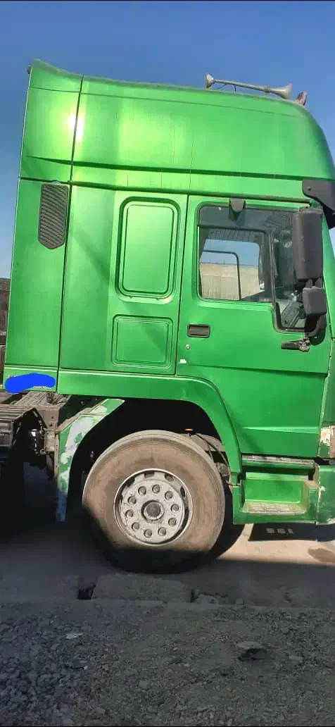 هوو مدل ۲۰۰۵|خودرو سنگین|قم, سراجه (۱۵ خرداد)|دیوار