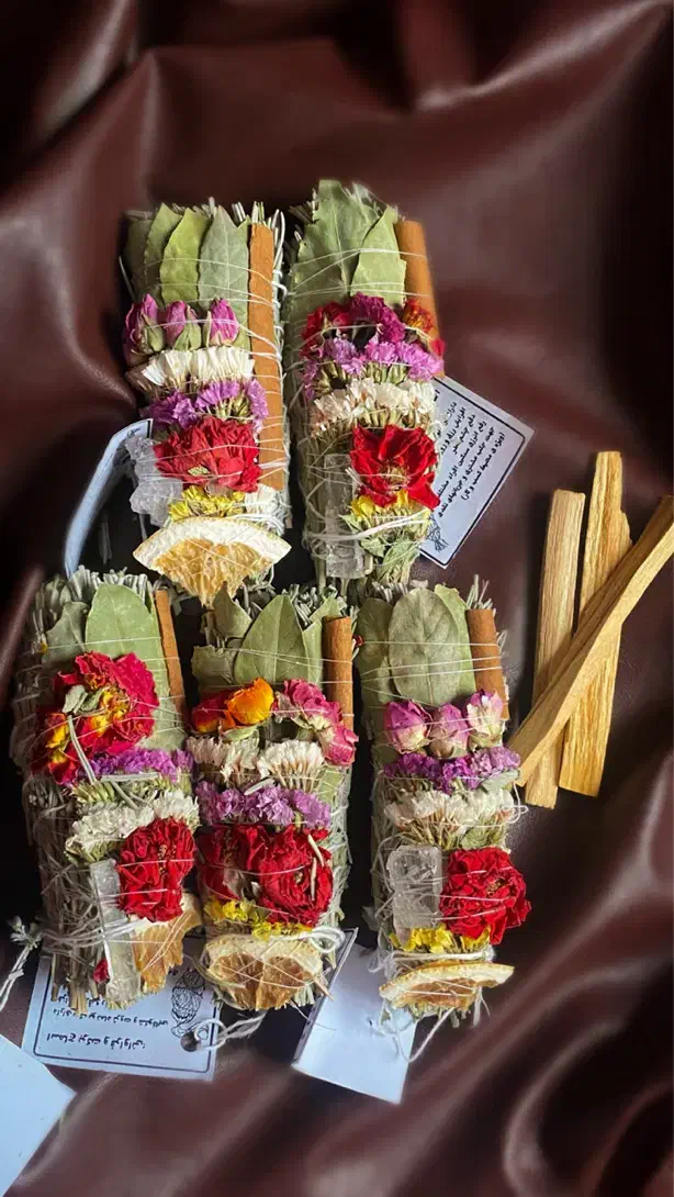 انواع شمع و اسماج و عود|صنایع دستی و سایر لوازم تزئینی|رضوانشهر, |دیوار