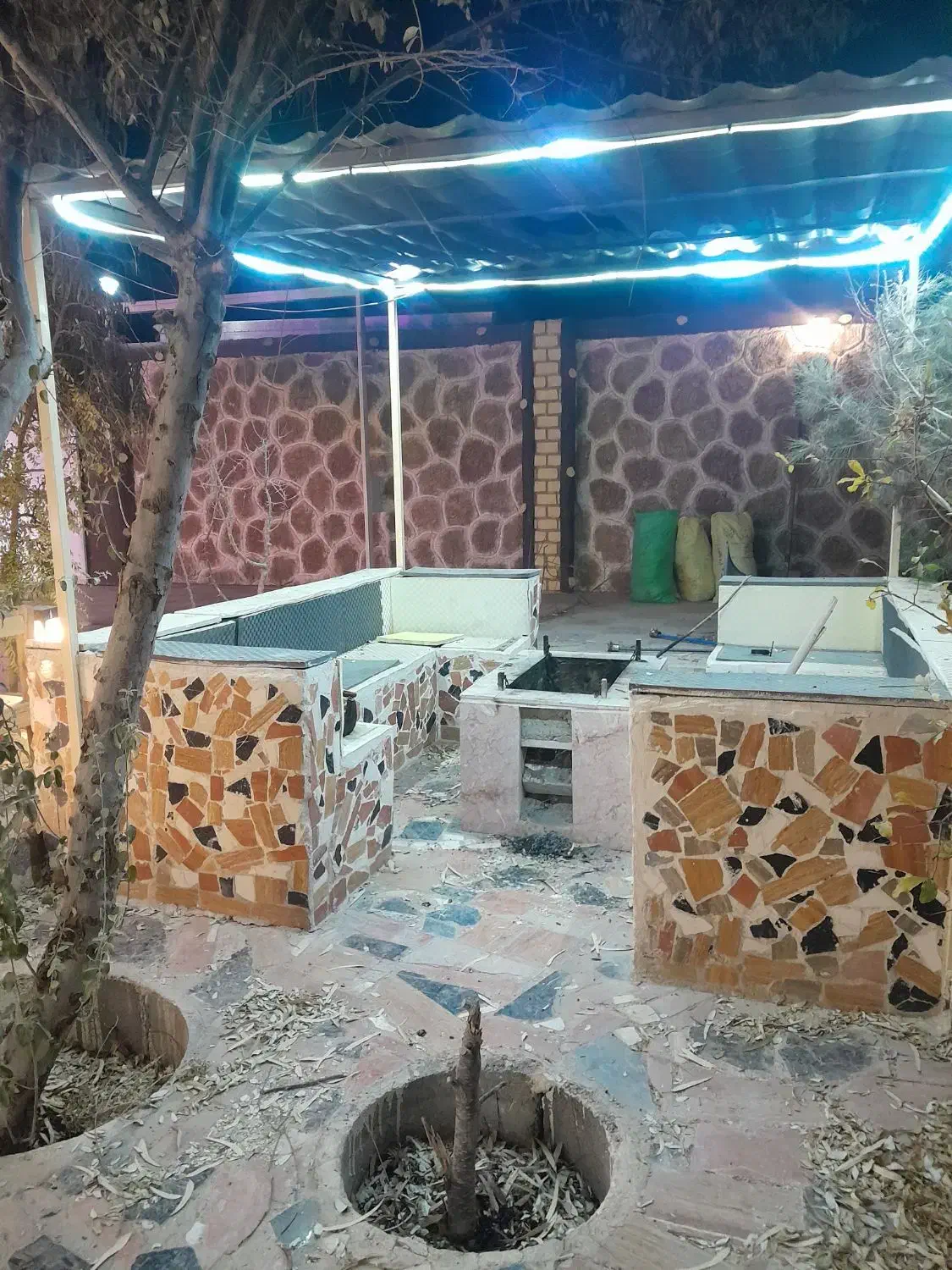 اجاره روزانه باغ استخر ابگرم|اجارهٔ کوتاه‌مدت ویلا و باغ|اصفهان, سرشبادران|دیوار