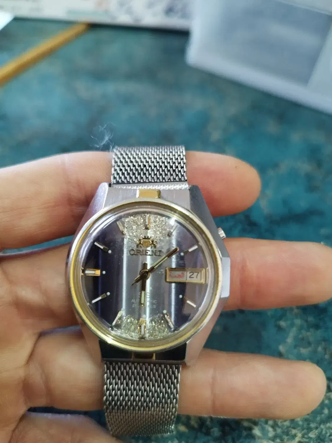 اورینت|ساعت|شهرکرد, |دیوار