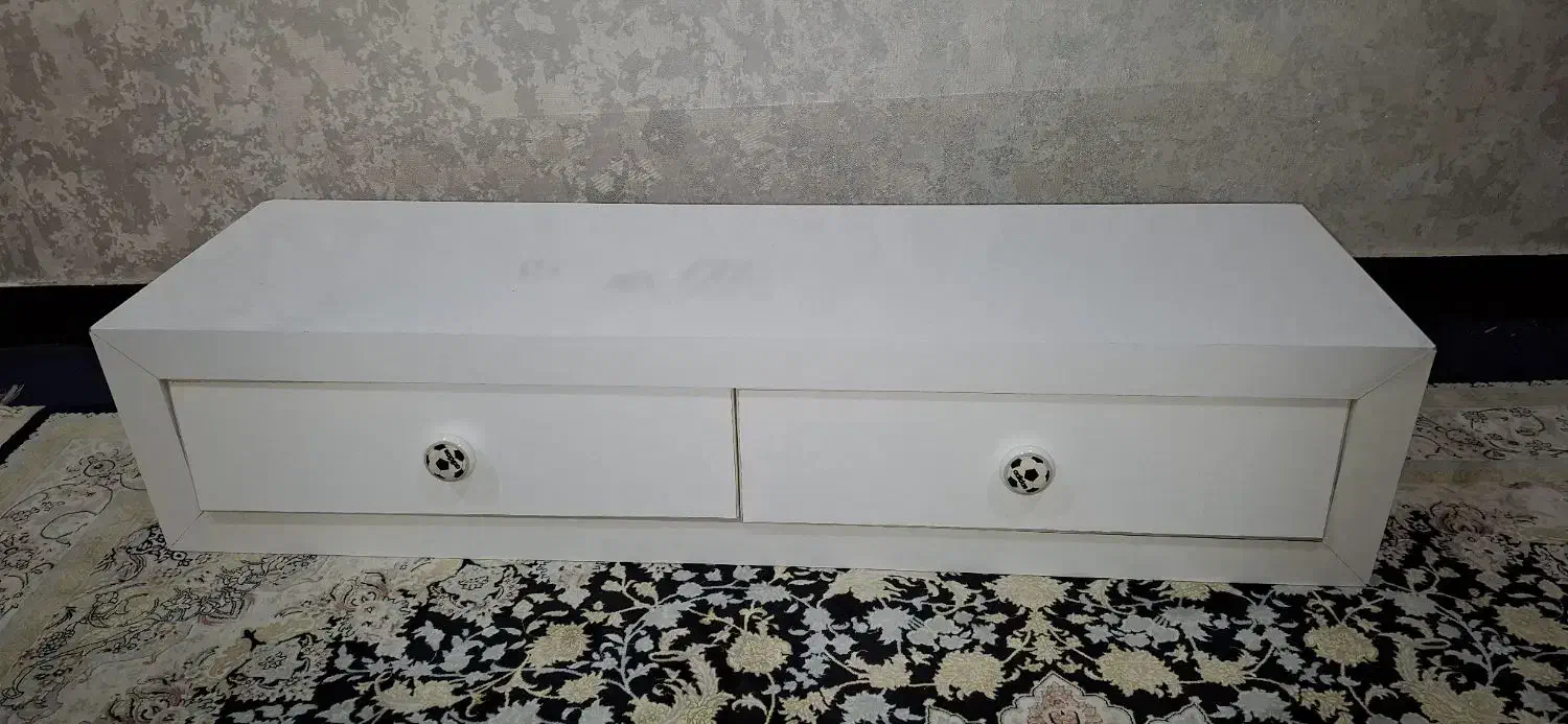 میزآرایش وآینه قدی وزیر تلویزیون|بوفه، ویترین، کنسول|اهواز, کوروش|دیوار