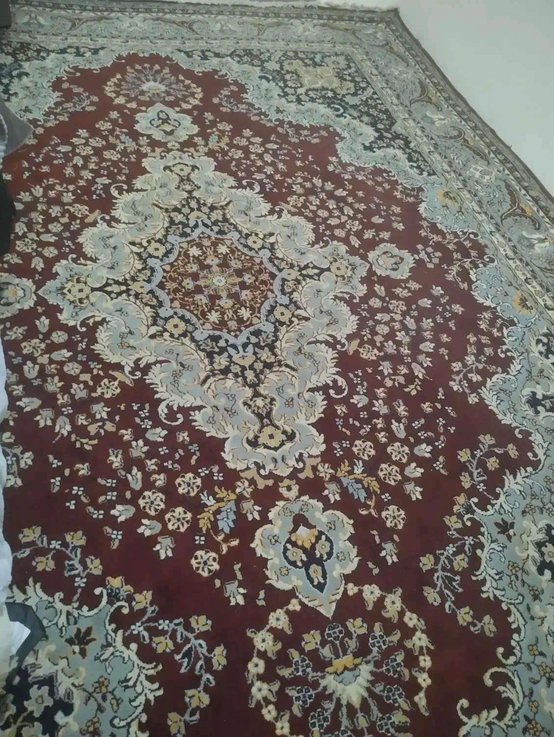 فرش 12 متری قیمت مناسب|فرش|قائم‌شهر, |دیوار