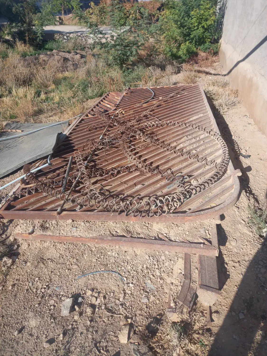 درب باغ یا گاوداری|مصالح و تجهیزات ساختمان|شاهرود, |دیوار