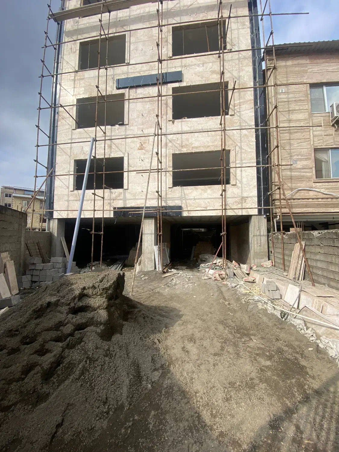 پیشفروش واحد۸۳ متری در خ کوشش تالش|پیش‌فروش املاک|تالش, هشتپر|دیوار