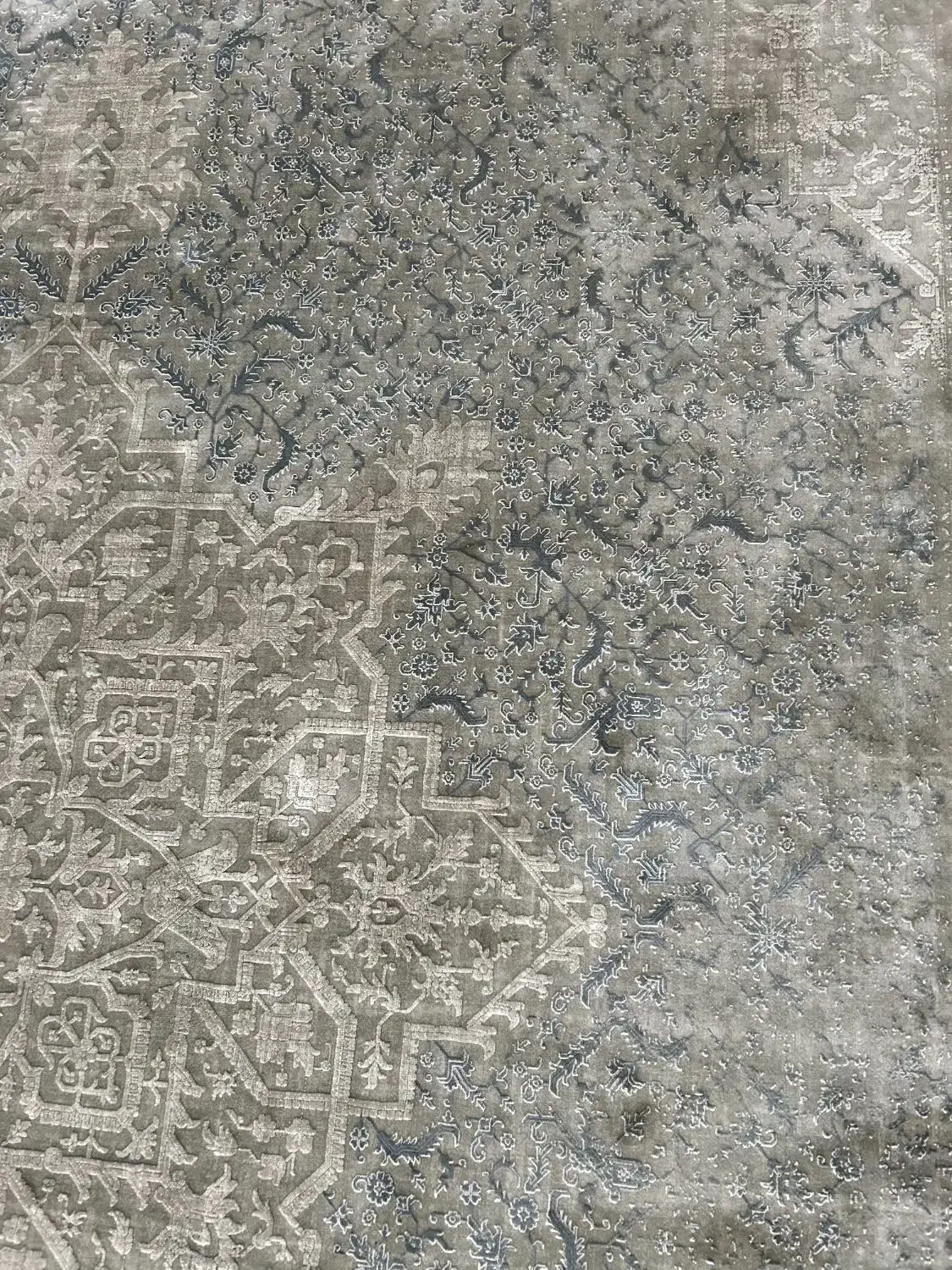 فرش ۹متری|فرش|قدس, شهر‌قدس|دیوار