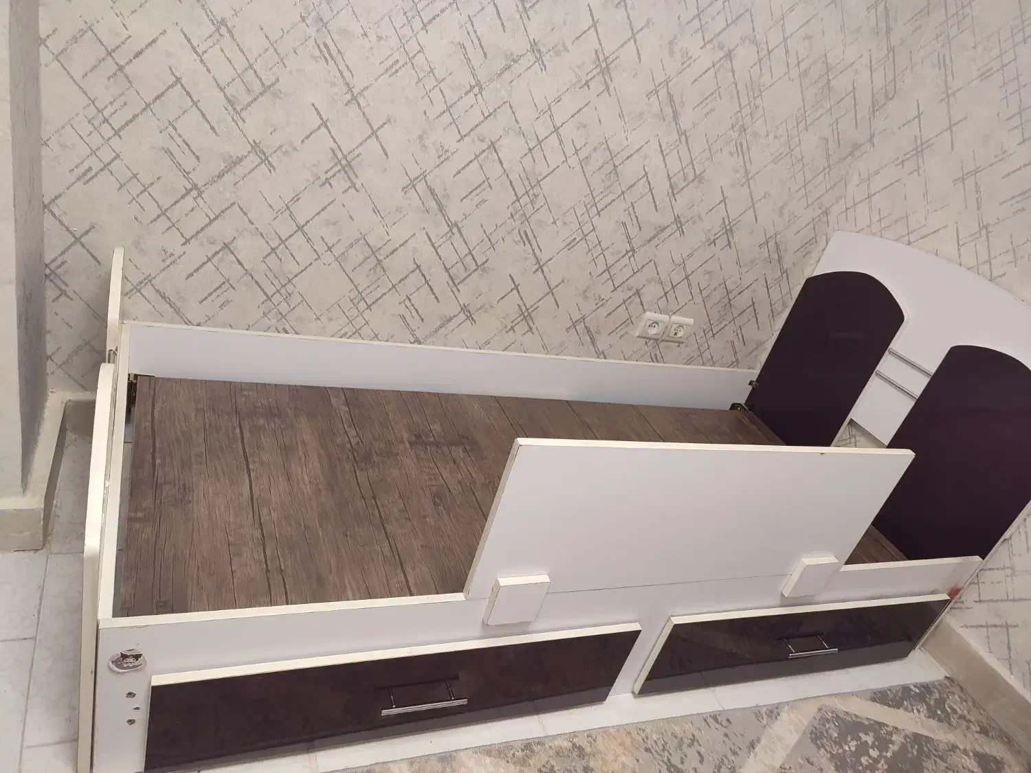 تخت نوجوان  85/180|تخت و سرویس خواب|قدس, شهر‌قدس|دیوار