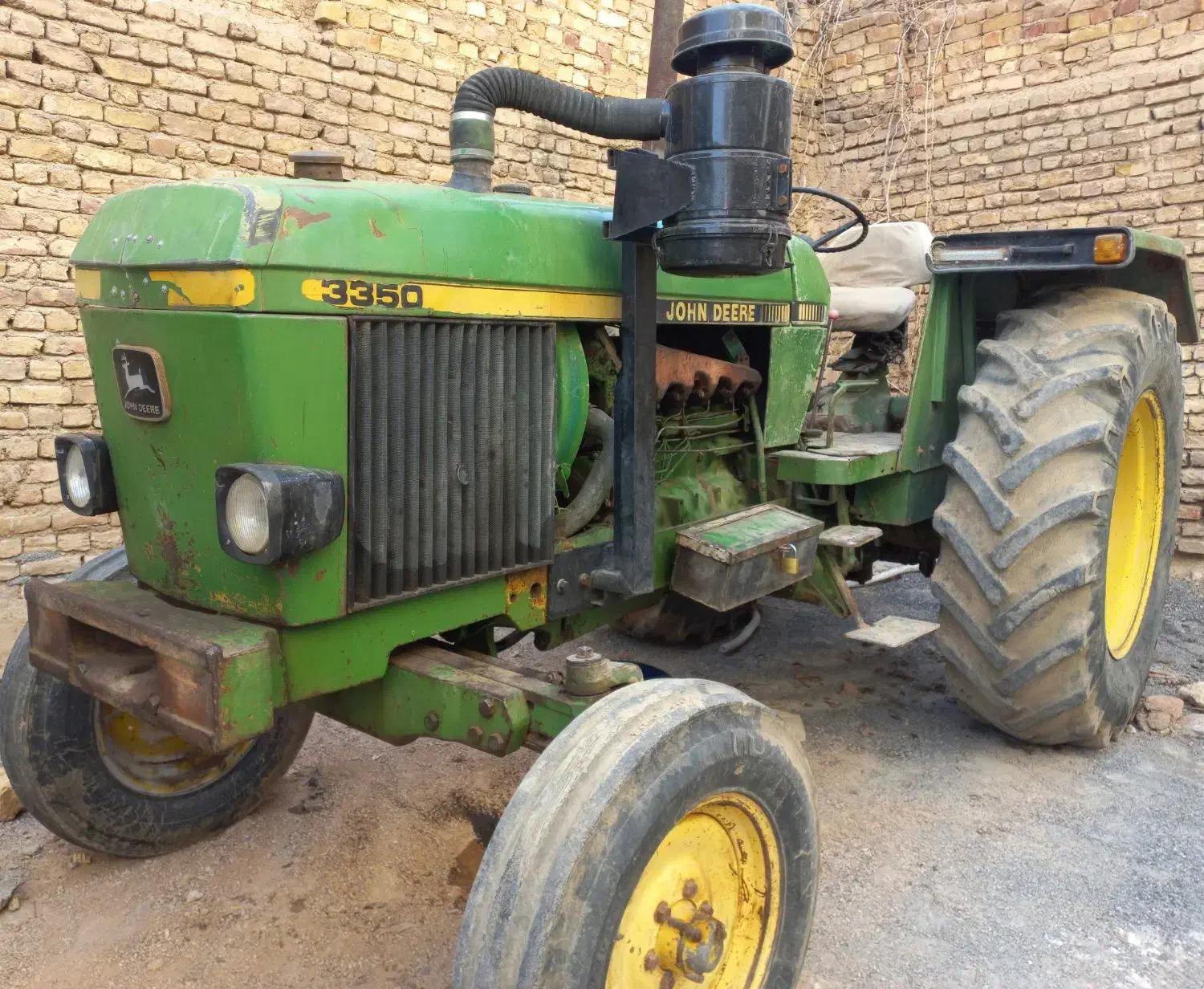 تراکتور جاندیر شش سیلندر3350 مدل ۷۰|خودرو سنگین|داران, |دیوار