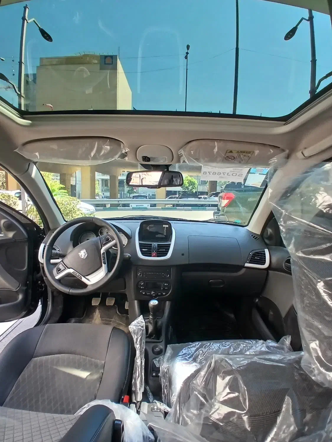 207 دنده ارتقا مشکی مدل 1404 نقد و اقساط|خودرو سواری و وانت|تهران, جردن|دیوار