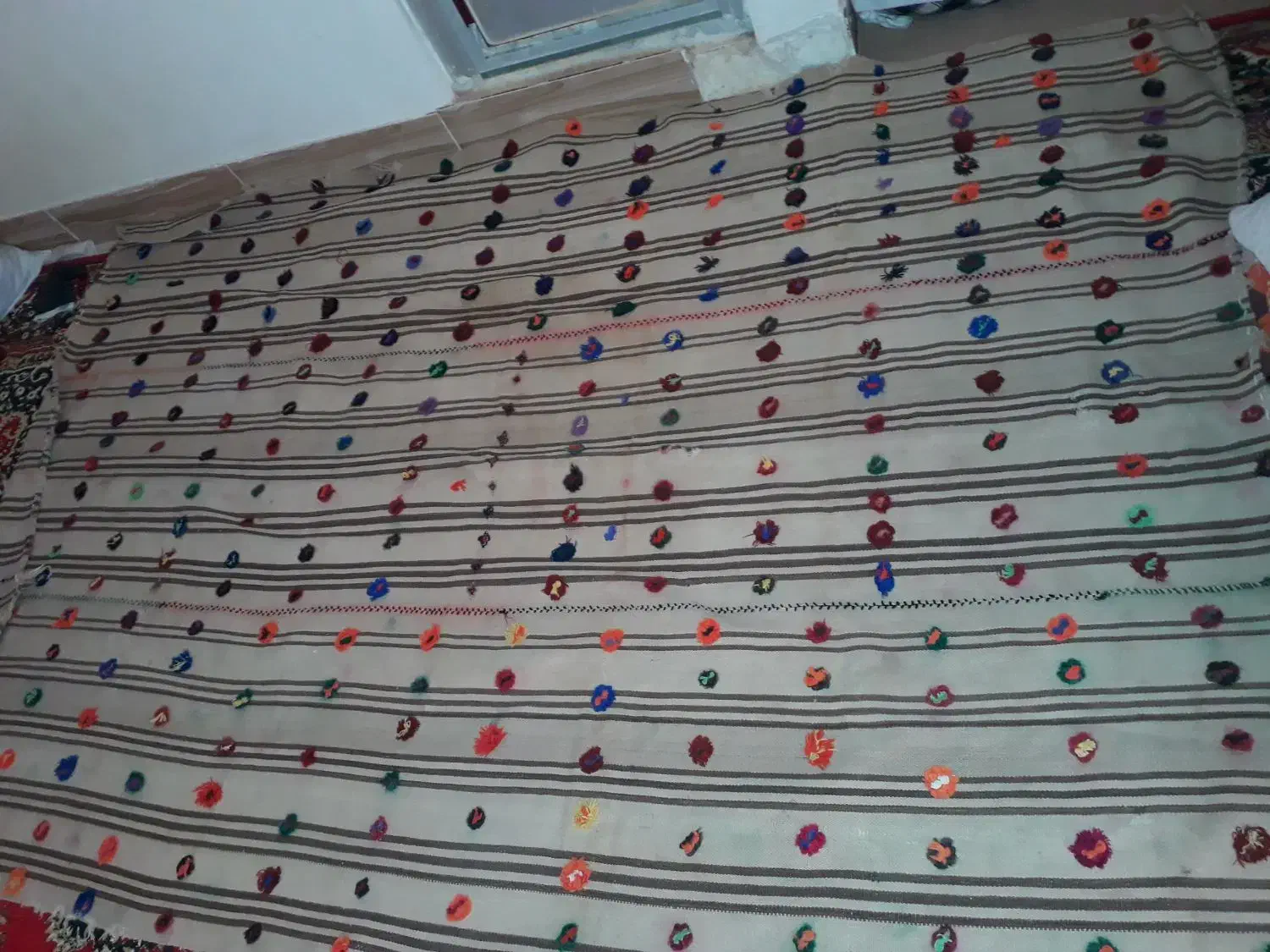 گلیم دستی قدیمی|گلیم، جاجیم، گبه|نوده انقلاب, |دیوار