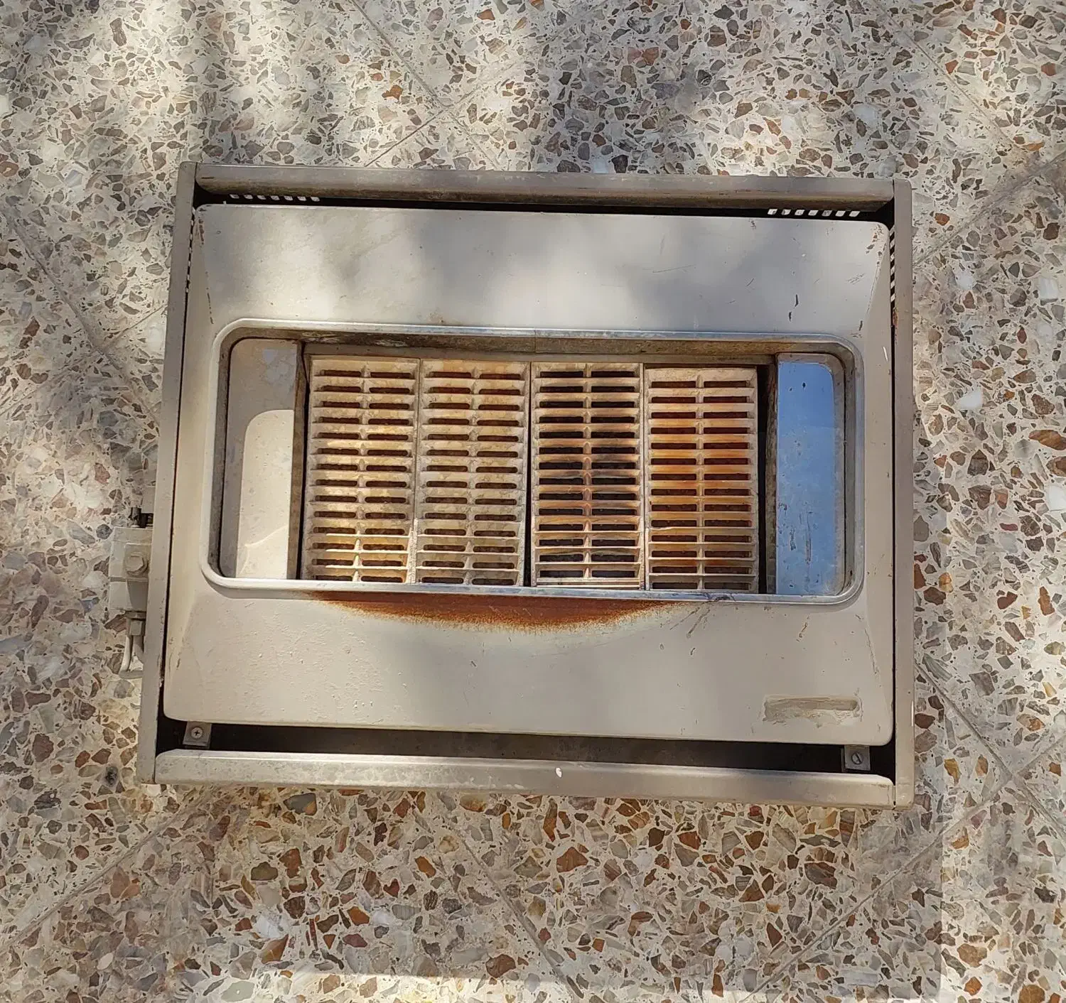 بخاری|بخاری، هیتر، شومینه|کازرون, |دیوار