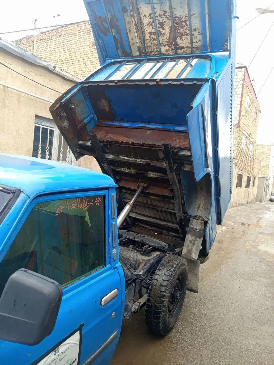 نیسان کمپرسی|خودرو سواری و وانت|همدان, |دیوار