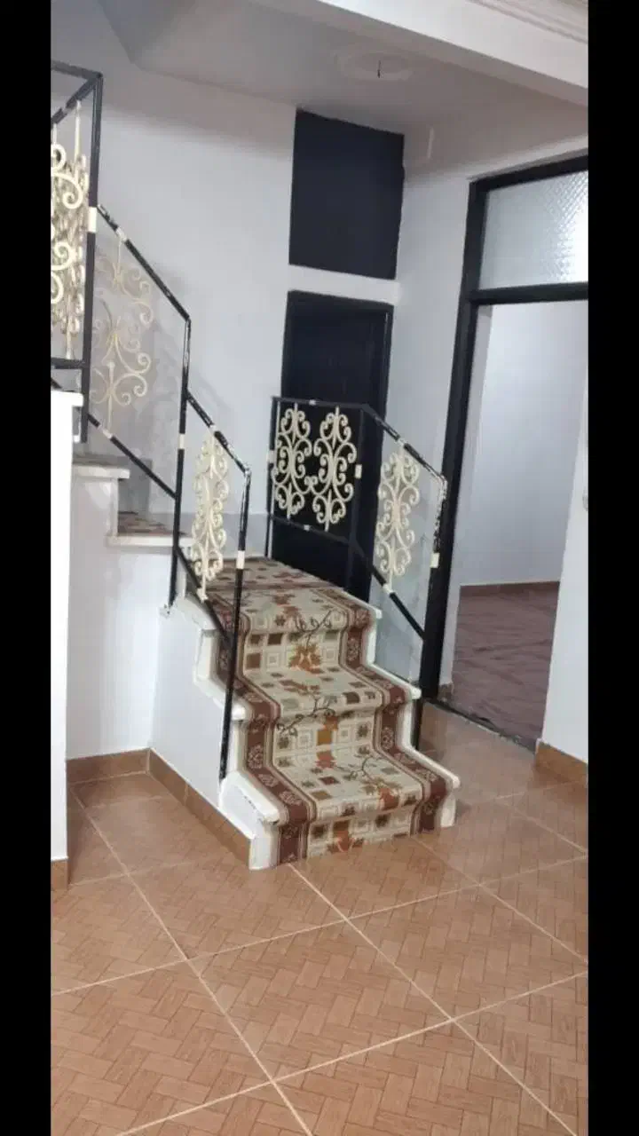 خانه ویلایی تمیز امتیازات کامل دو پارکینگ اسپیلت|اجارهٔ خانه و ویلا|رشت, حمیدیان|دیوار