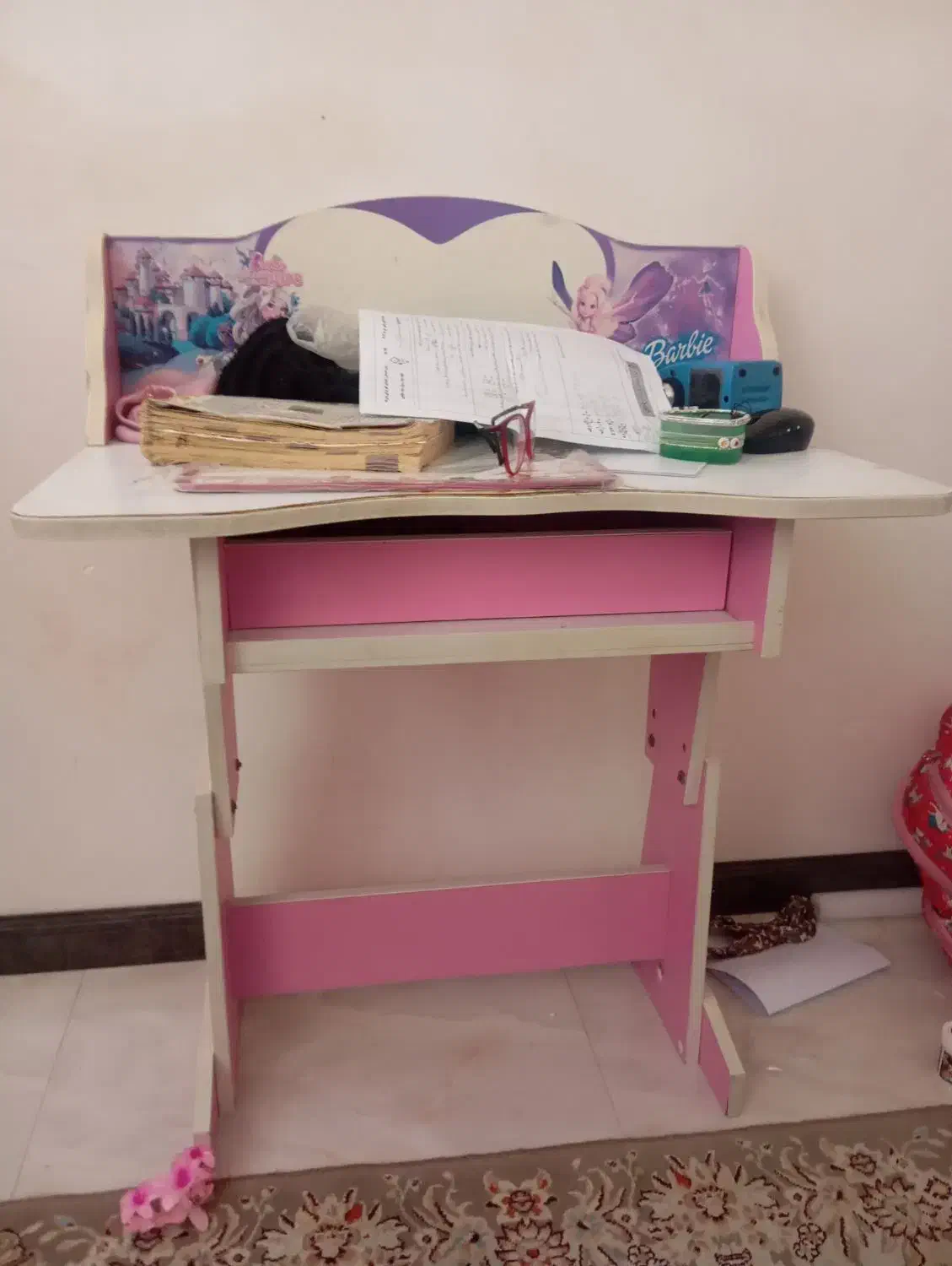 میز تحریر|لوازم التحریر|اراک, |دیوار