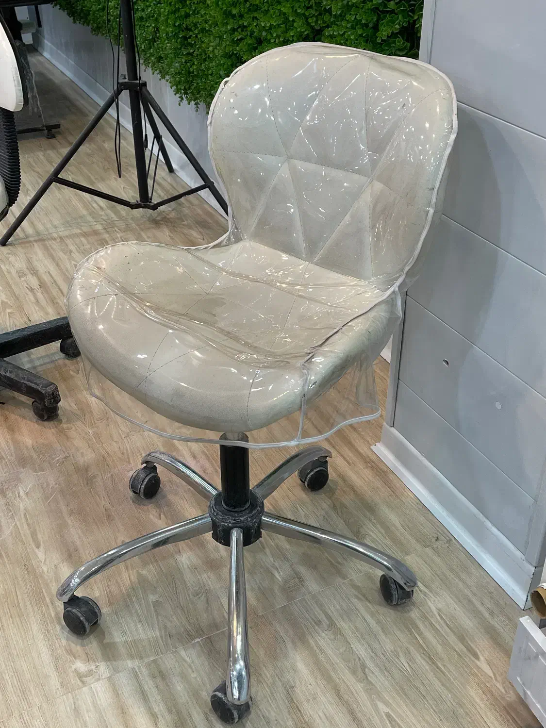 فروش صندلی تروتمیز|صندلی و نیمکت|سیرجان, |دیوار