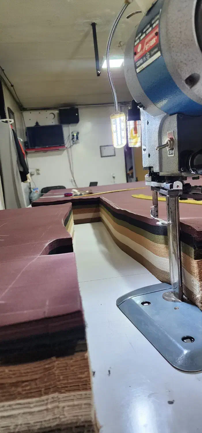 استخدام چرخکار ماهر و اتوکار خانم و نیرو جویای کار|استخدام صنعتی، فنی، مهندسی|شیراز, زند|دیوار