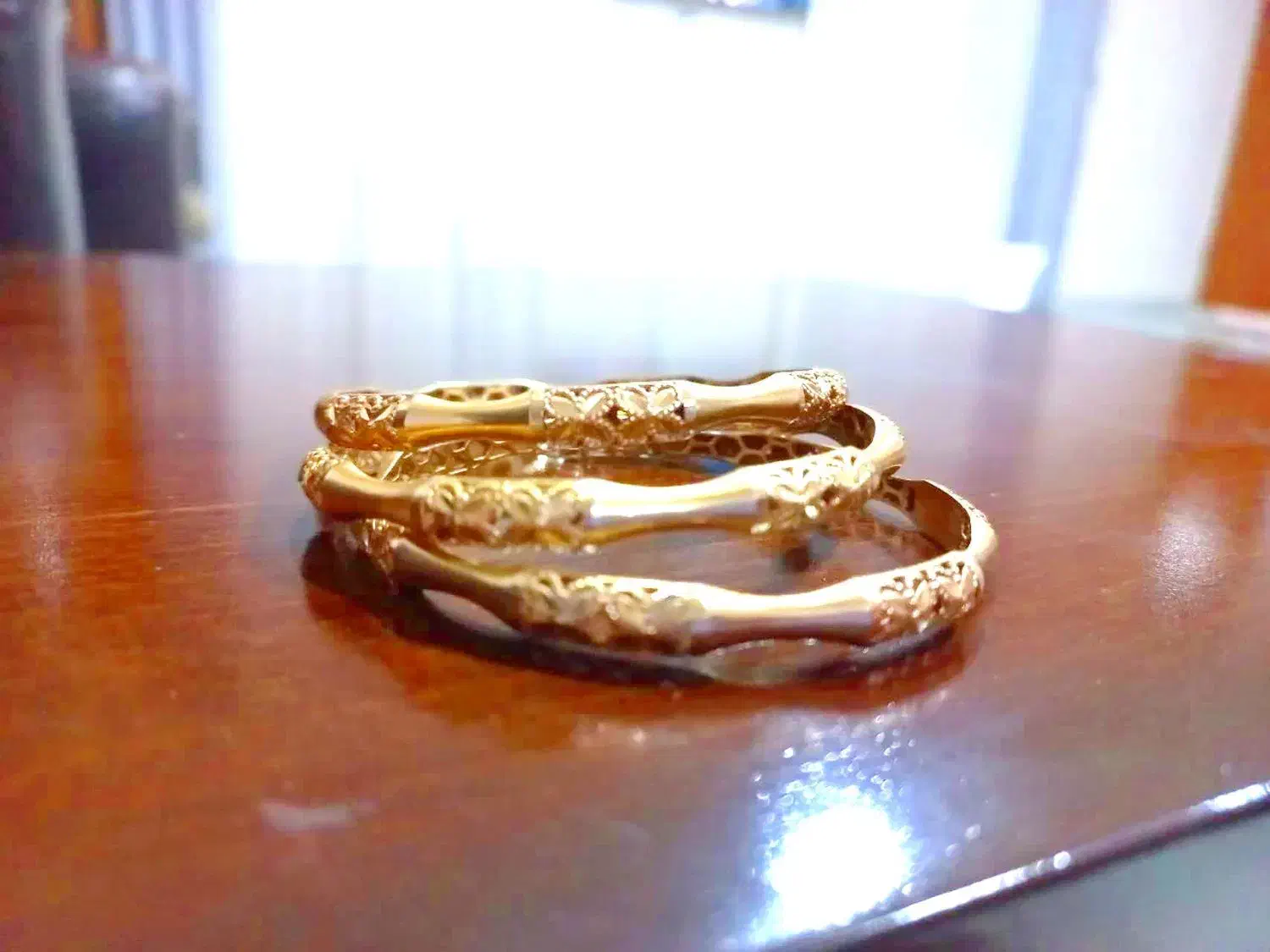 یک عدد ازشون گم شده|اشیا|ایلام, |دیوار