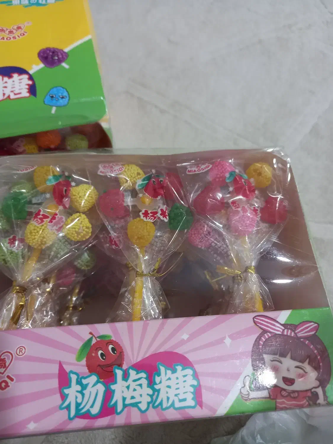 حراج پاستیل خارجی و ابنبات خارجی|حراج|بندر گناوه, |دیوار