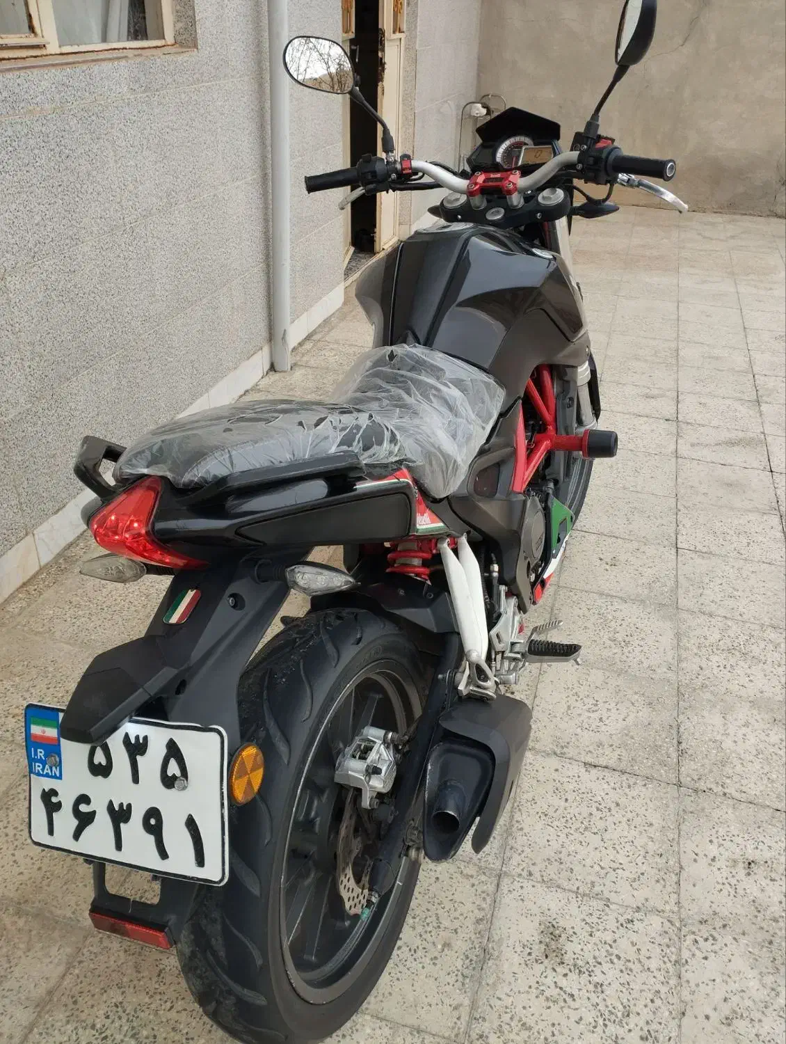 بنلی ۲۵۰|موتورسیکلت|اراک, |دیوار