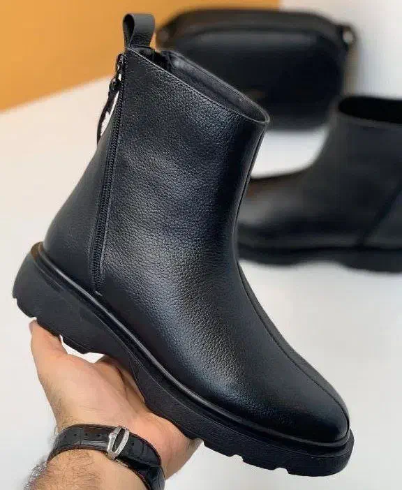 بوت سایز چهل|کیف، کفش، کمربند|اندیشه, اندیشه فاز ۳|دیوار