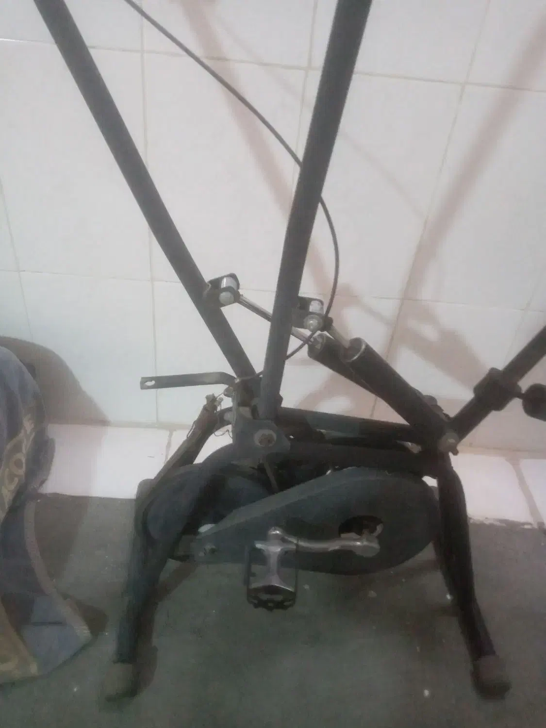 دوچرخه ثابت ورزشی|تجهیزات ورزشی|کرمانشاه, |دیوار