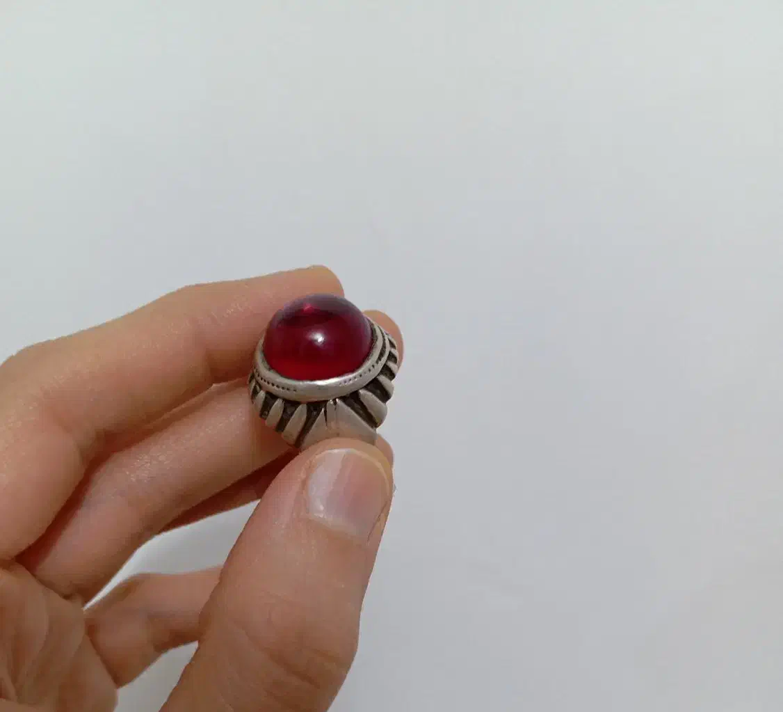 انگشتر یاقوت مردانه|کلکسیون اشیاء عتیقه|قم, کاسه گران|دیوار